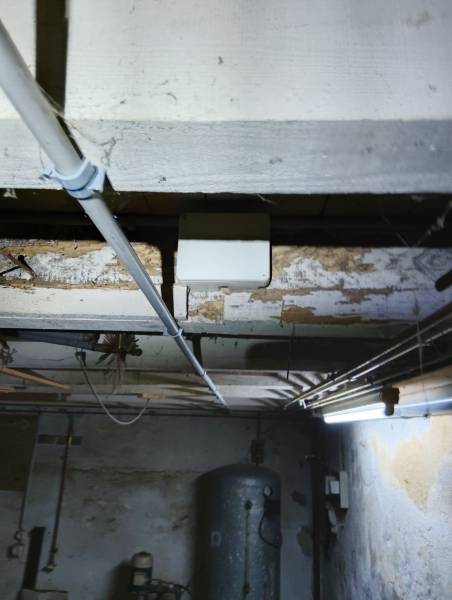 devis gratuit pour pose de pièges anti termites autour d'une maison style périgourdine en Dordogne