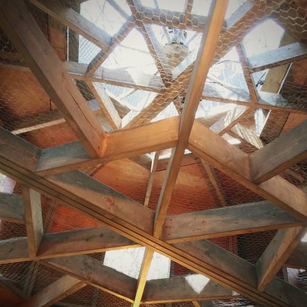 Trouver un professionnel pour traiter efficacement une charpente ancienne dans une maison à Périgueux